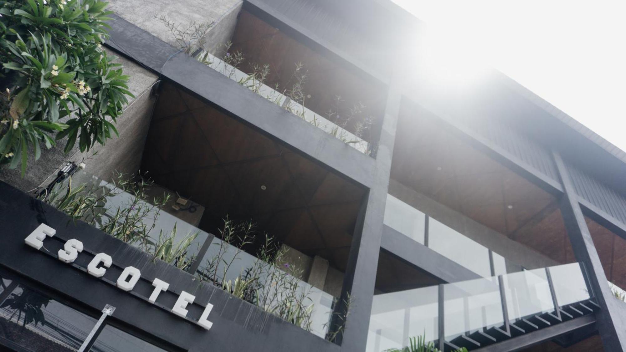 Escotel Krisnantara チャングー エクステリア 写真